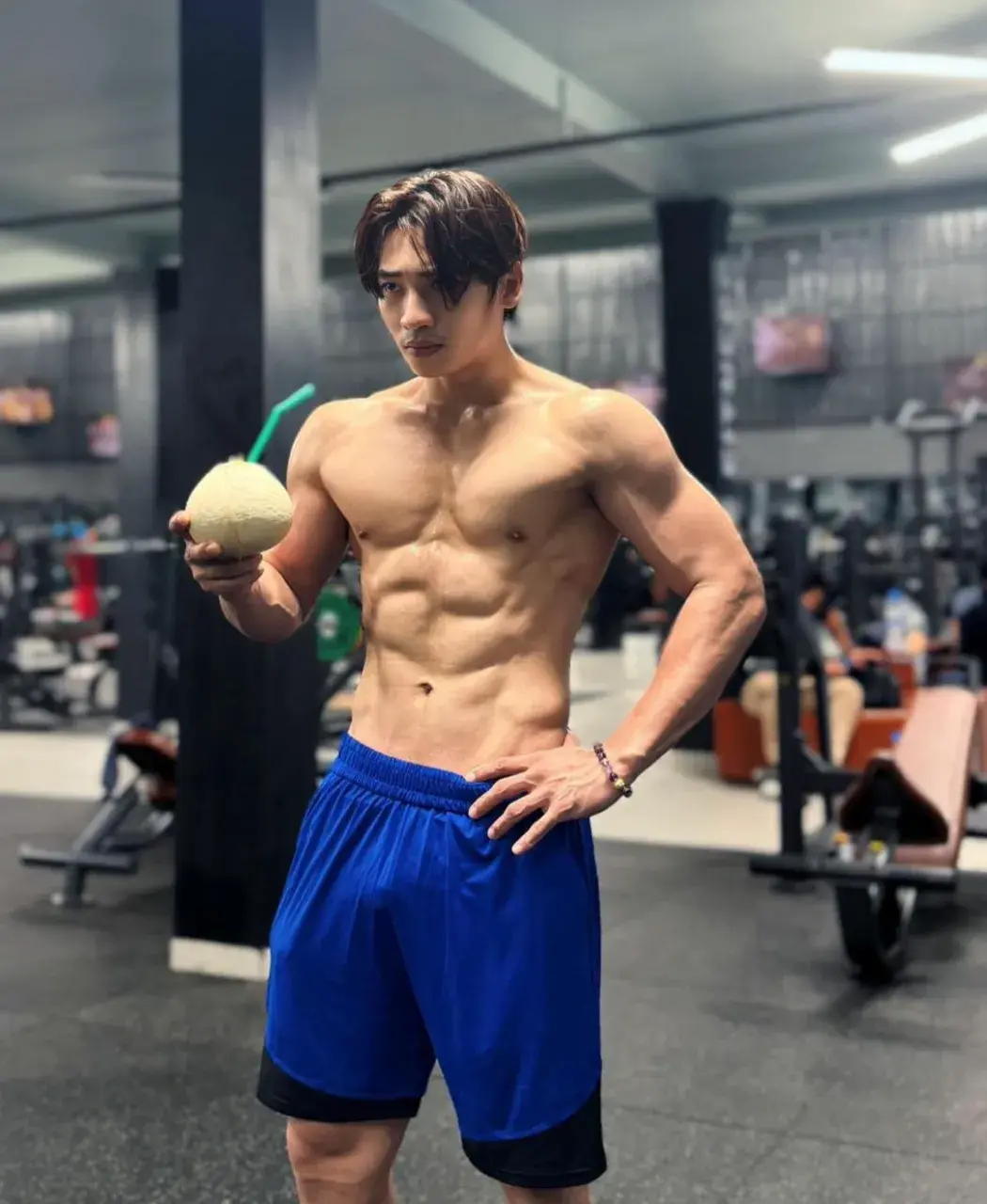 ช๊อตนี้พี่เสว