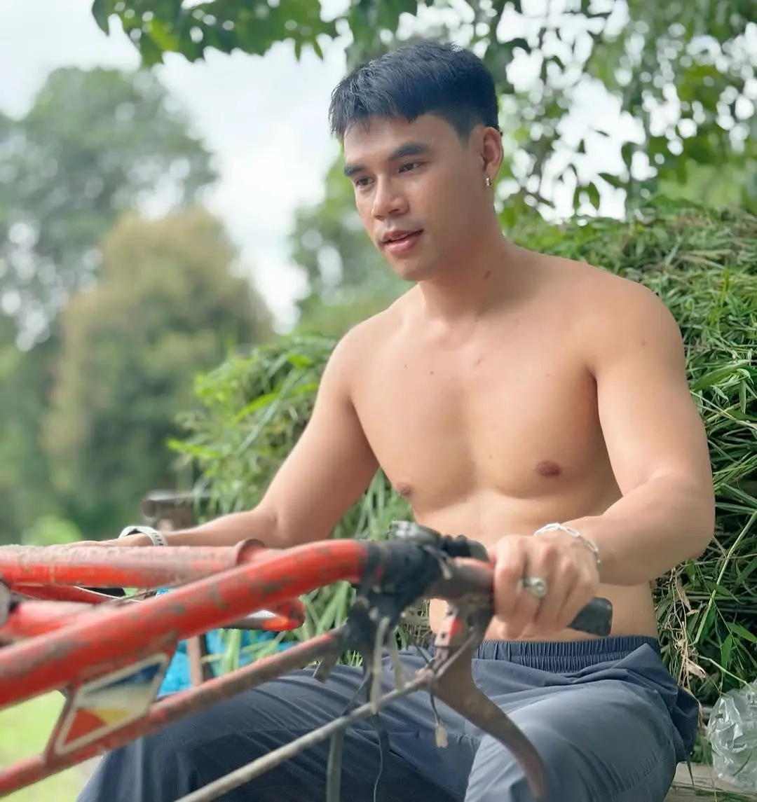 ช๊อตนี้พี่เสว