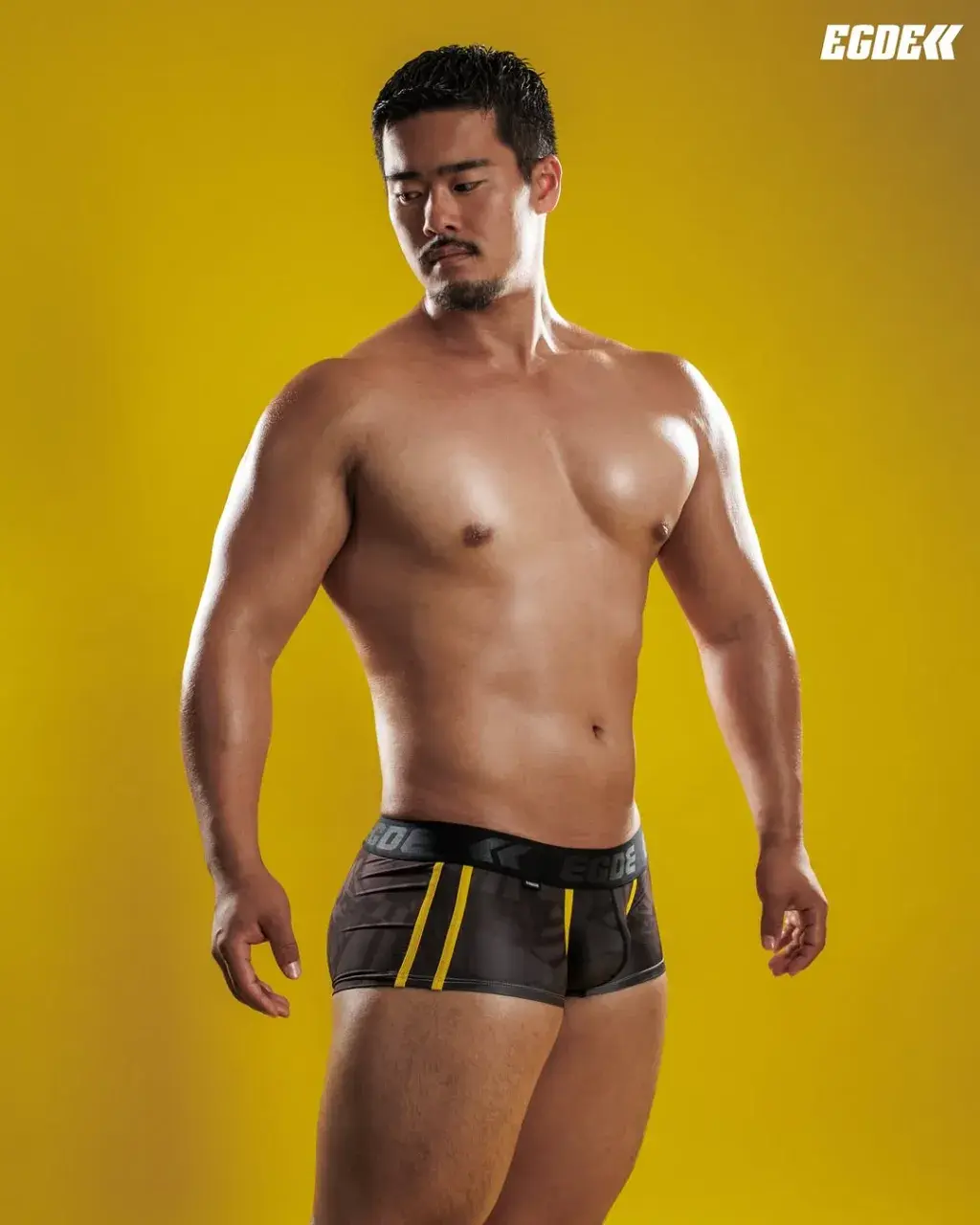 หนุ่มญี่ปุ่น 𝐌𝐚𝐬𝐚𝐡𝐢𝐫𝐨 𝐒𝐮𝐠𝐢𝐲𝐚𝐦𝐚