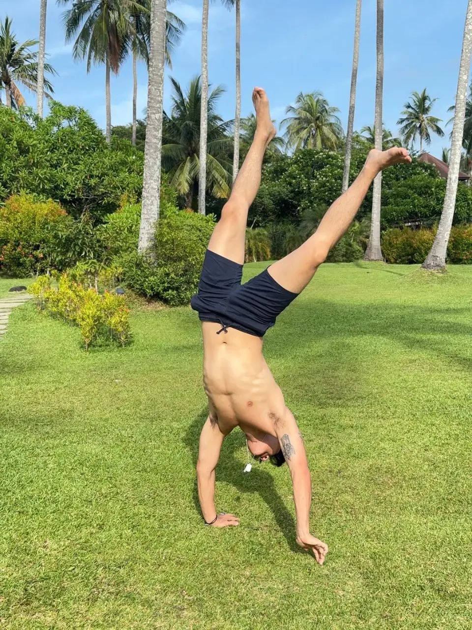 Cool and cute guy : Ta Nannakun Pakapatpornpob