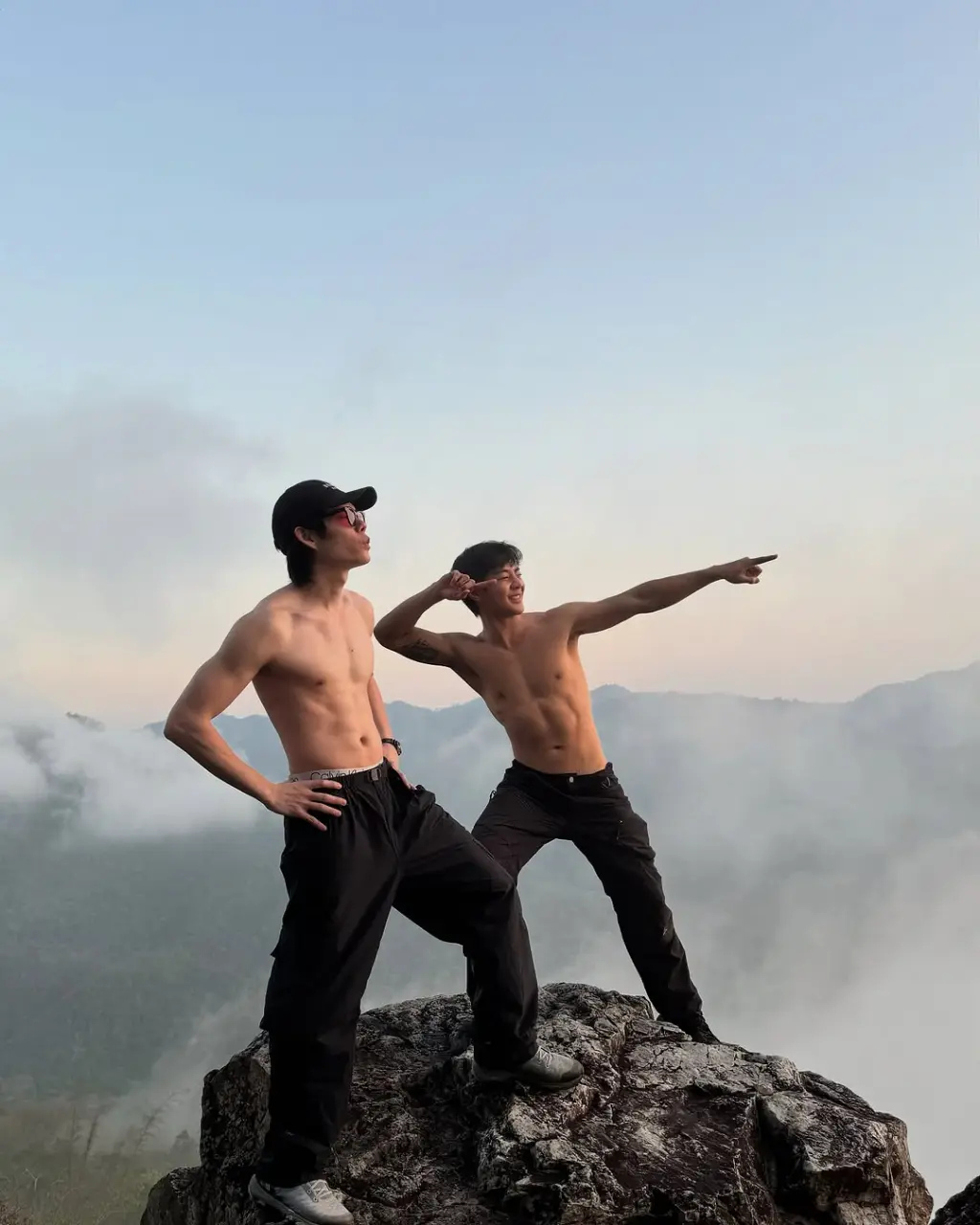 Cool and cute guy : Ta Nannakun Pakapatpornpob