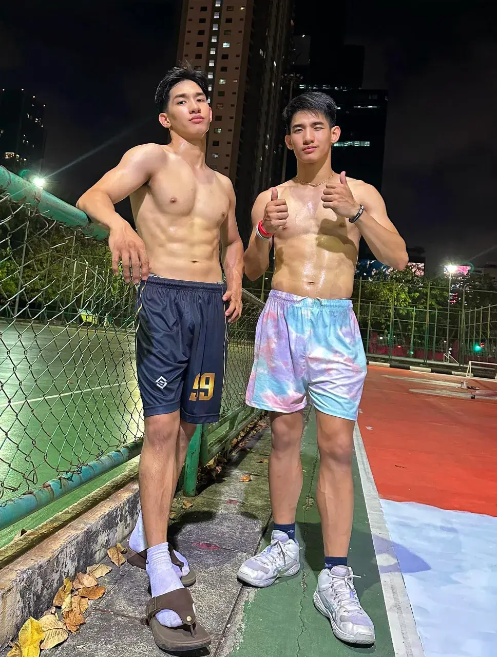 ถอดโชว์เรือนร่าง 2936