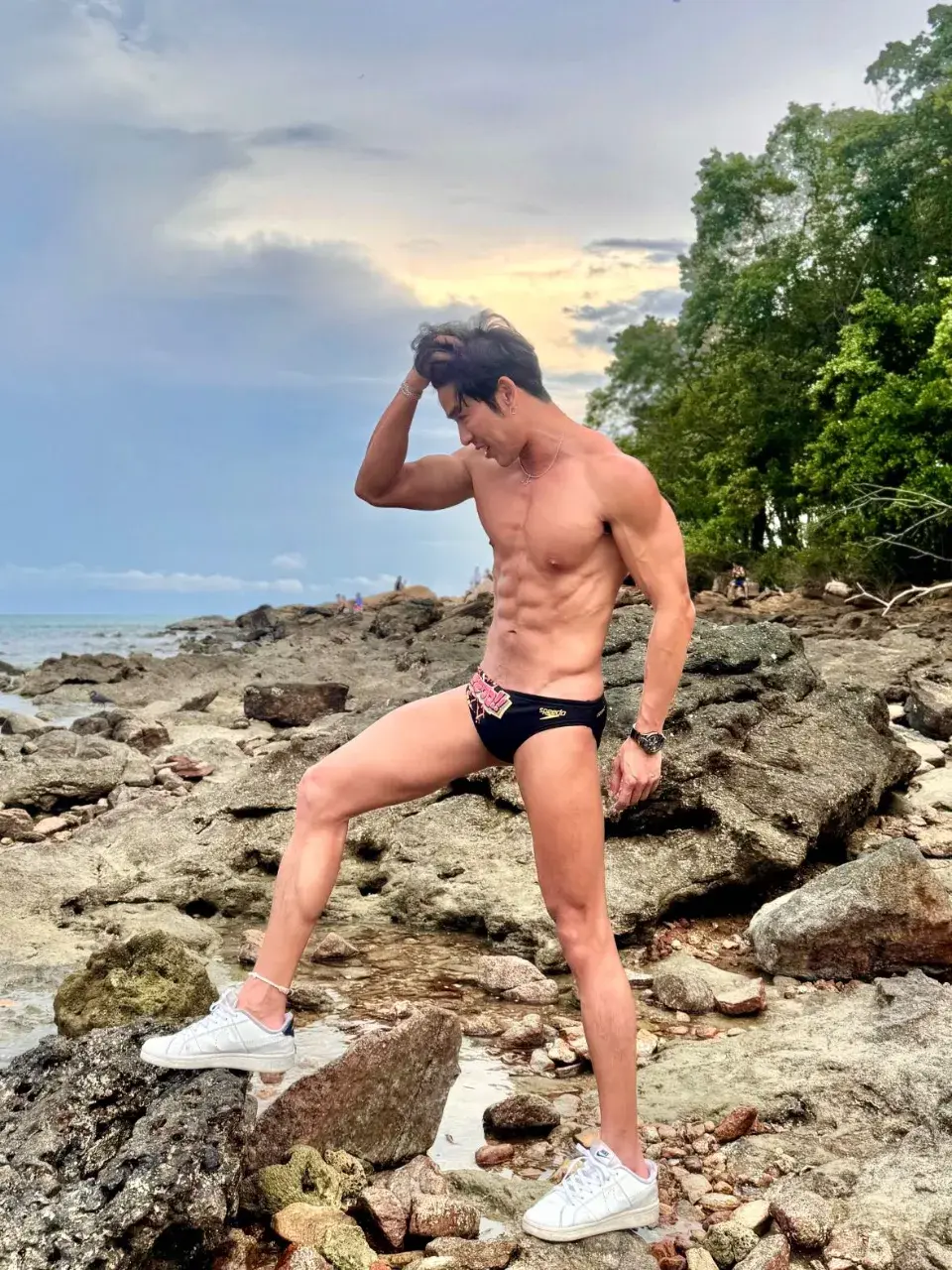 ถอดโชว์เรือนร่าง 2937