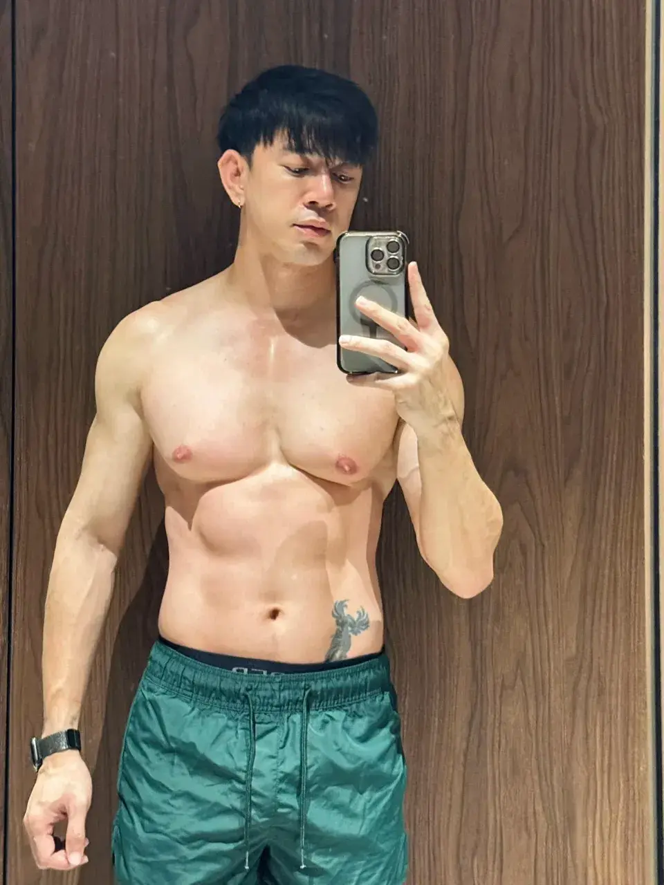 ถอดโชว์เรือนร่าง 2937