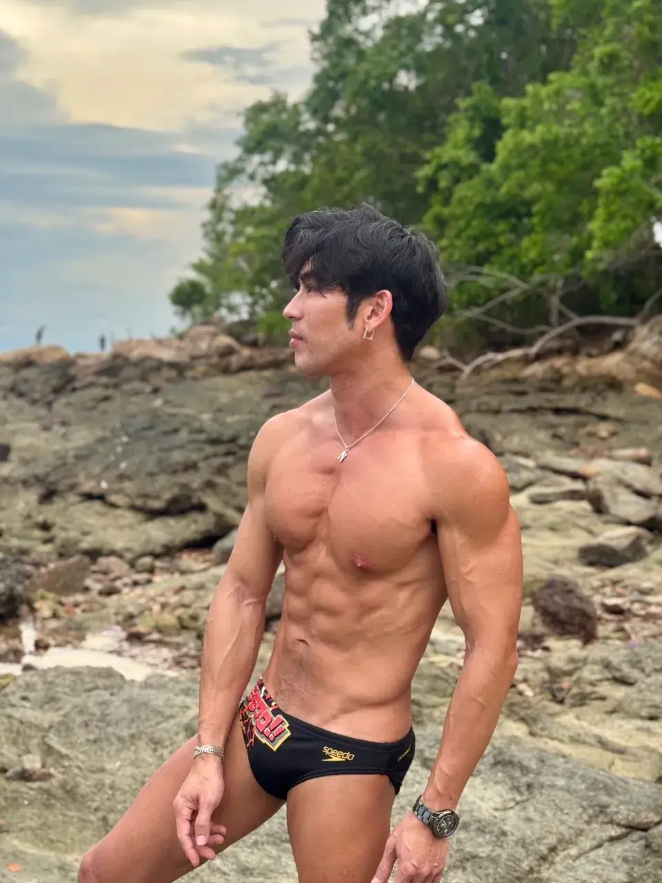 ถอดโชว์เรือนร่าง 2937