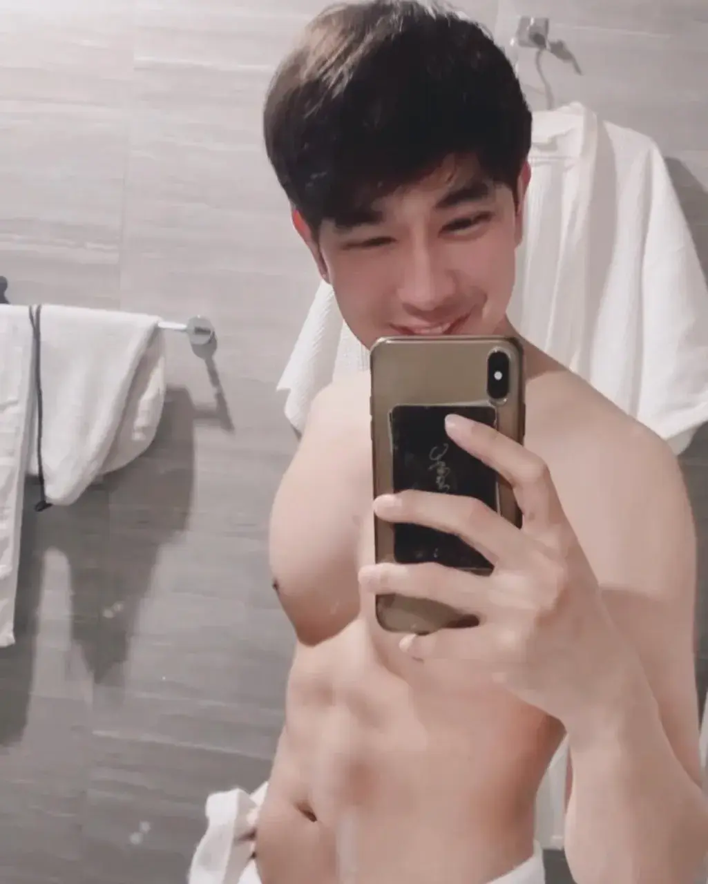 ถอดโชว์เรือนร่าง 2937