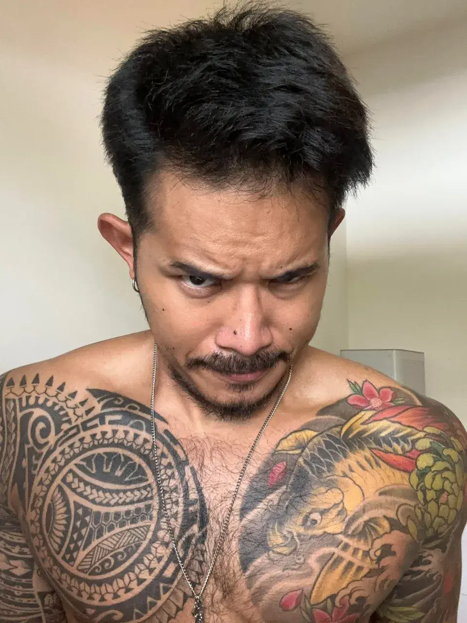 เซ็ตนี้เพ่ๆว่าไง