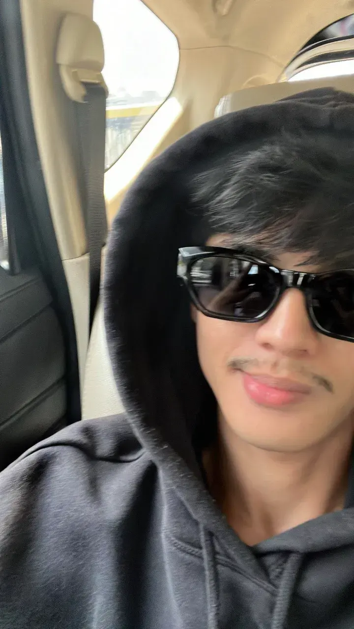 เขินมากเพราะเอาเทอไปชักกก