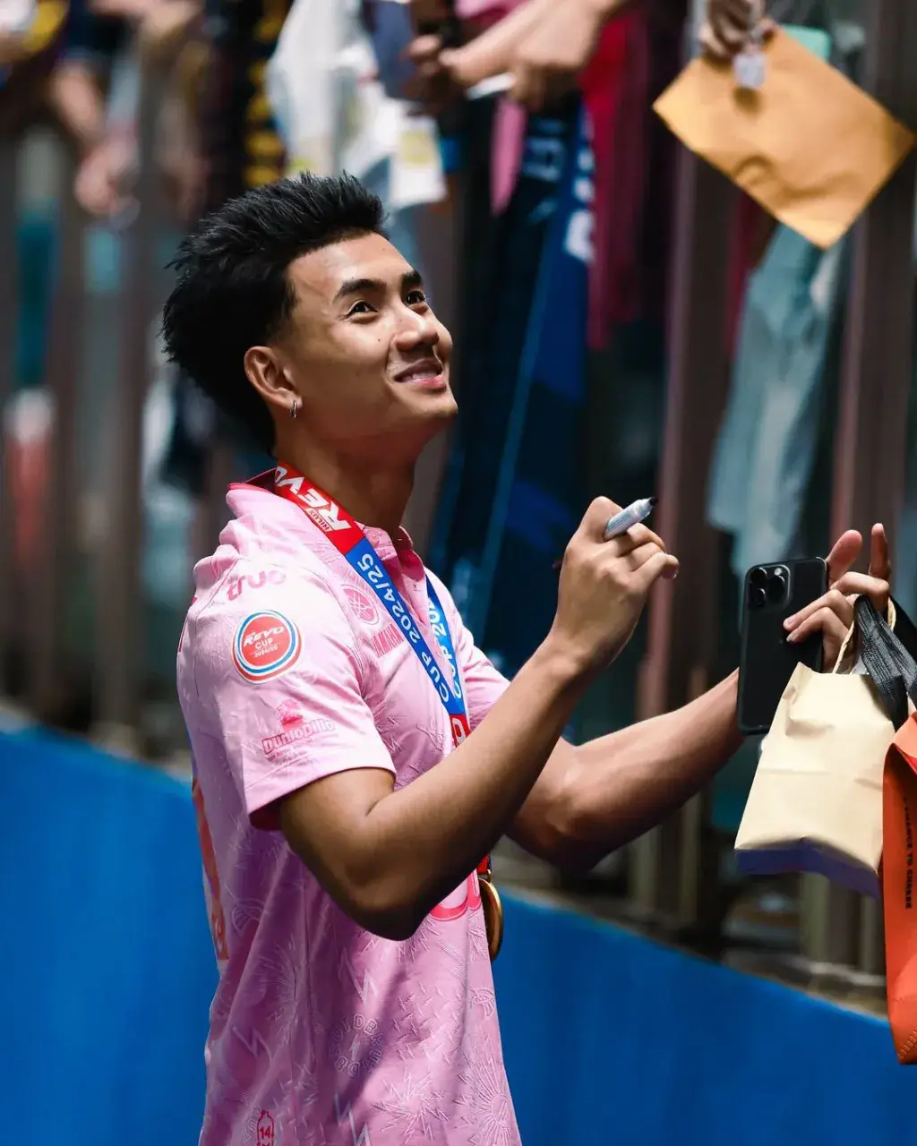 เขินมากเพราะเอาเทอไปชักกก