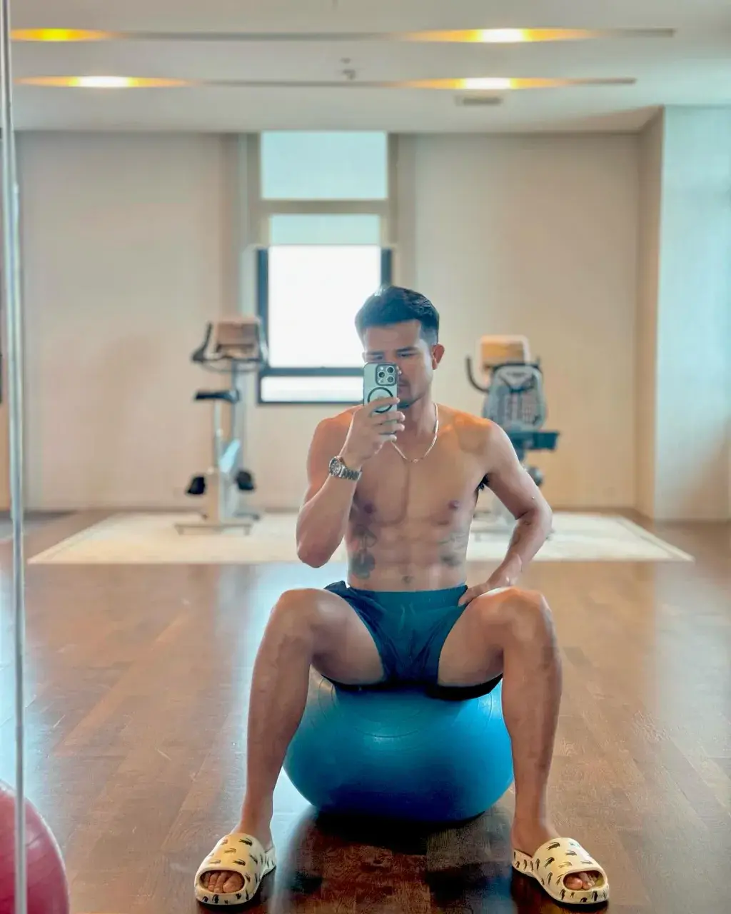 เขินมากเพราะเอาเทอไปชักกก