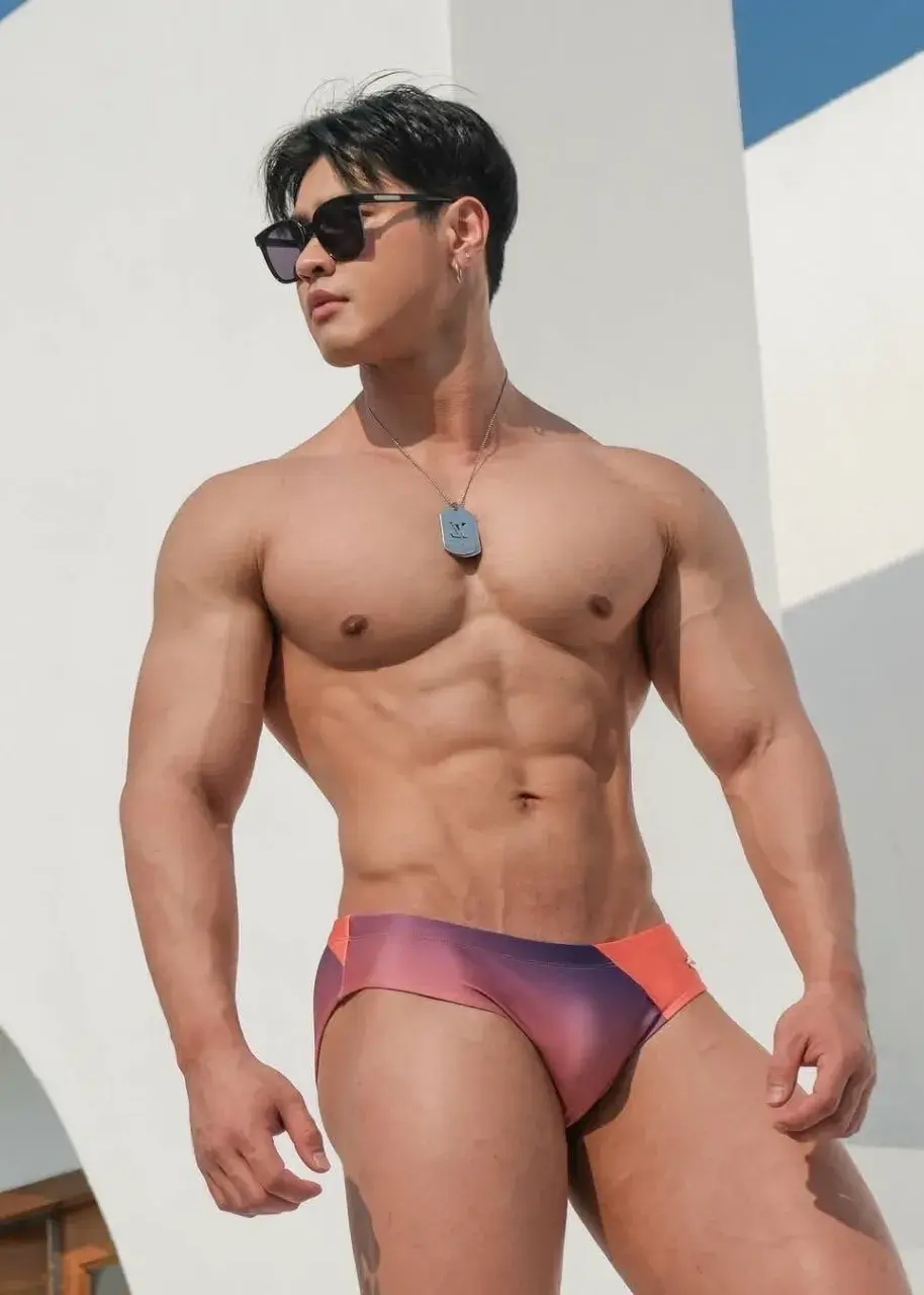 หนุ่มระยองฮิ ตี๋ๆ