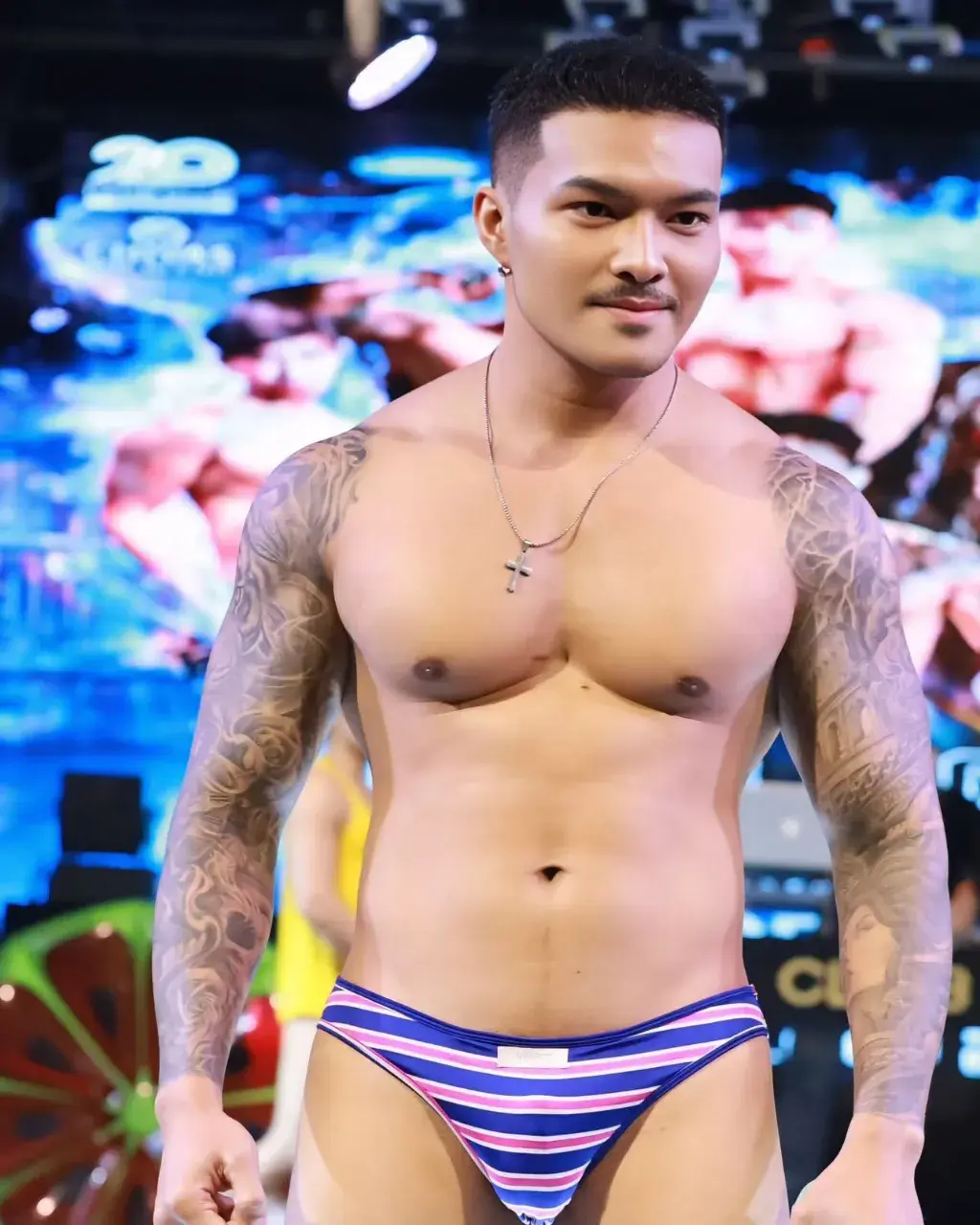 หนุ่มระยองฮิ ตี๋ๆ