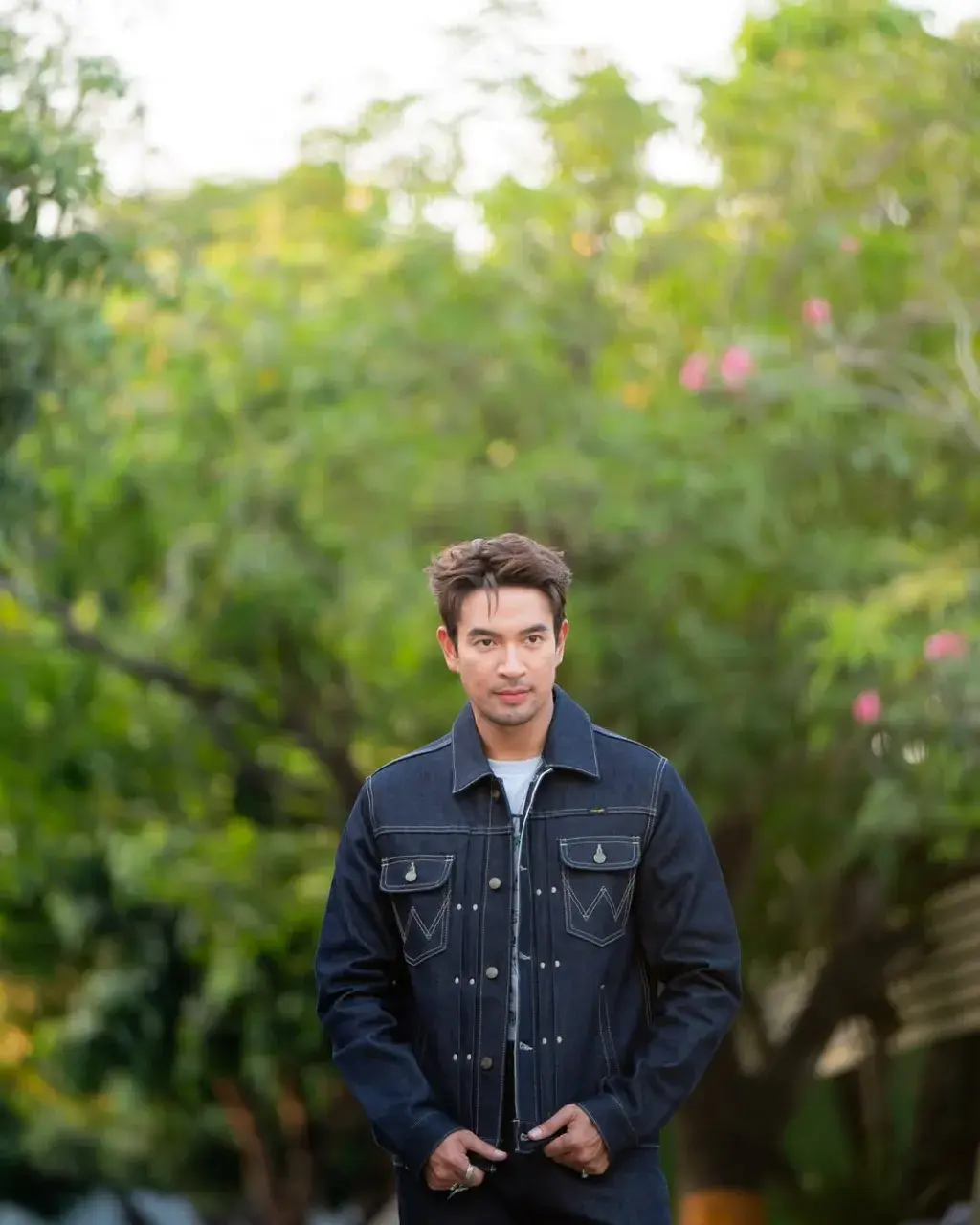 เลือกชิม