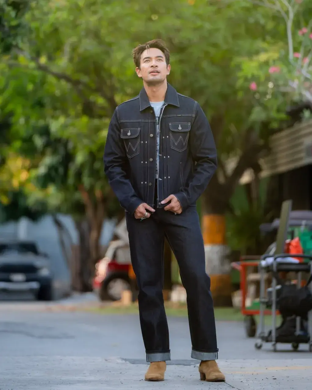 เลือกชิม