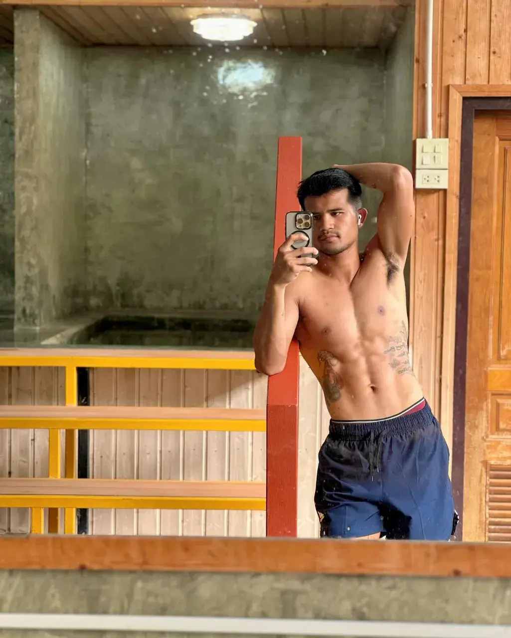 เจ็บกี่หนจะทนเพราะรัก