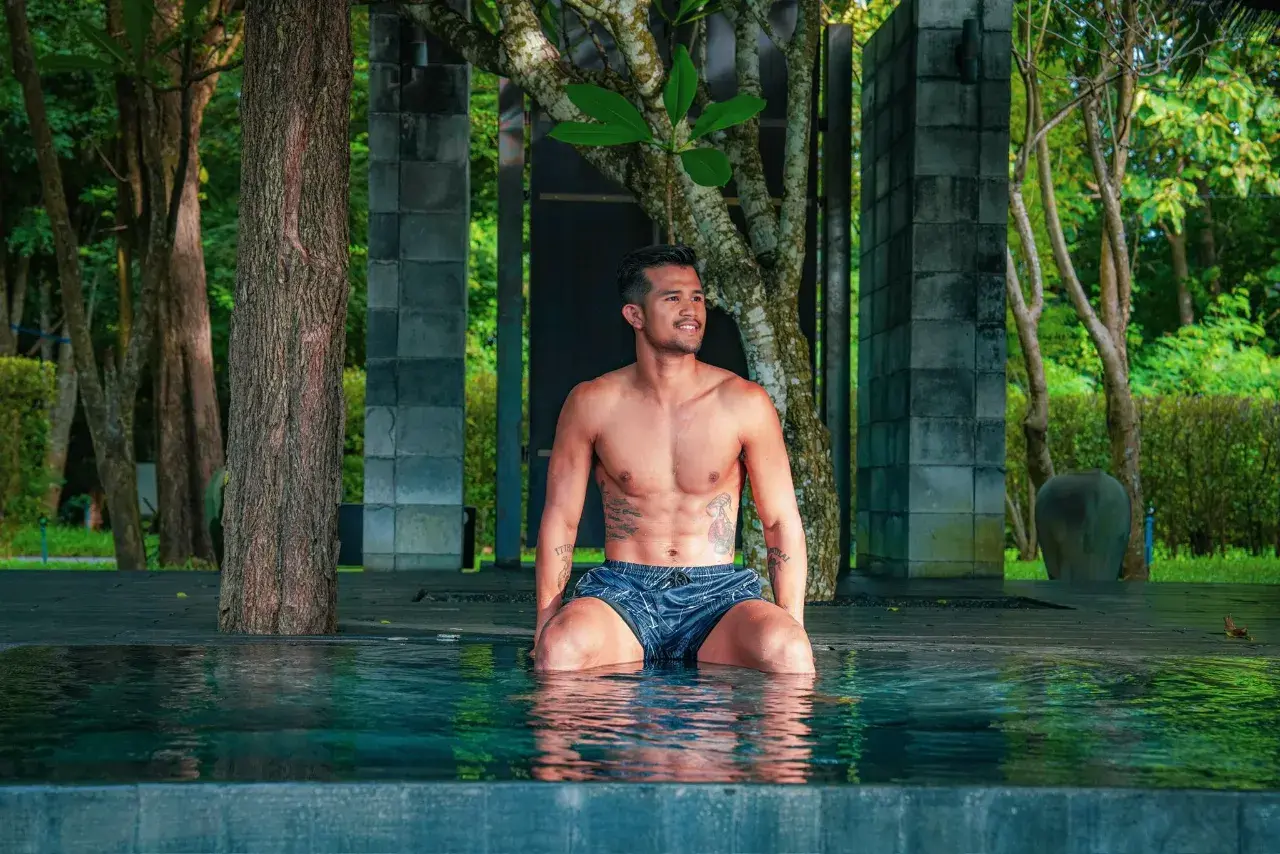 เจ็บกี่หนจะทนเพราะรัก