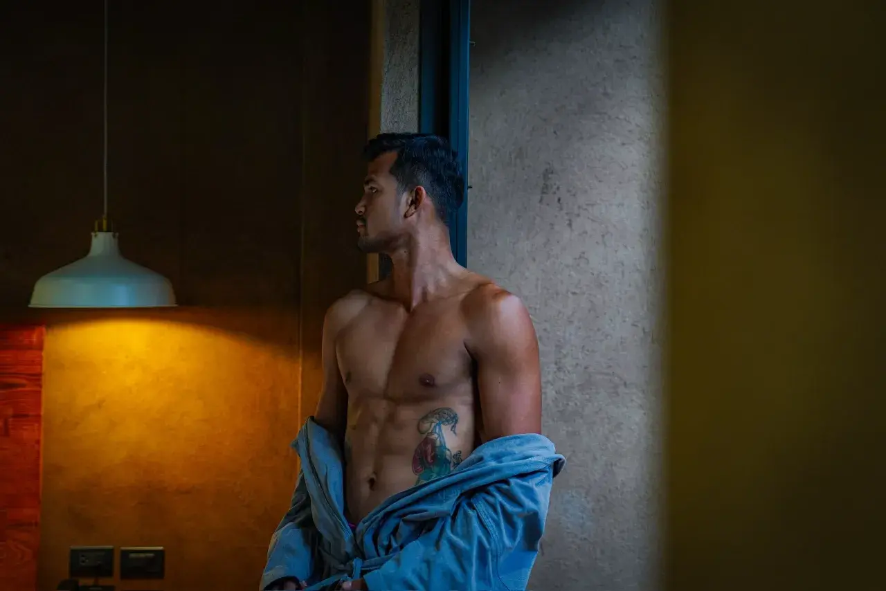 เจ็บกี่หนจะทนเพราะรัก