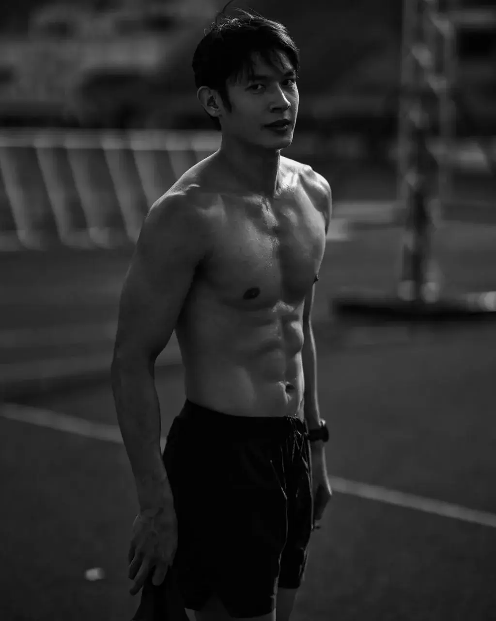 ที่รักของฉันคือเธอๆและเธอ
