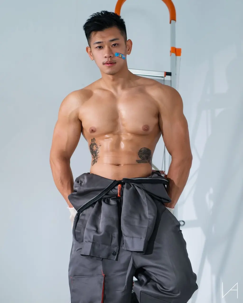 Cool GUY : Leon wu