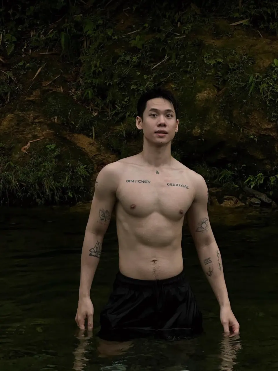 ถอดโชว์เรือนร่าง 2938