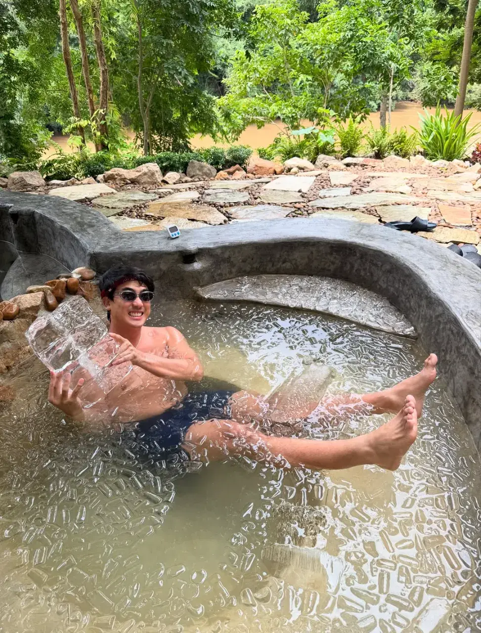 หลงรักแบบนี้