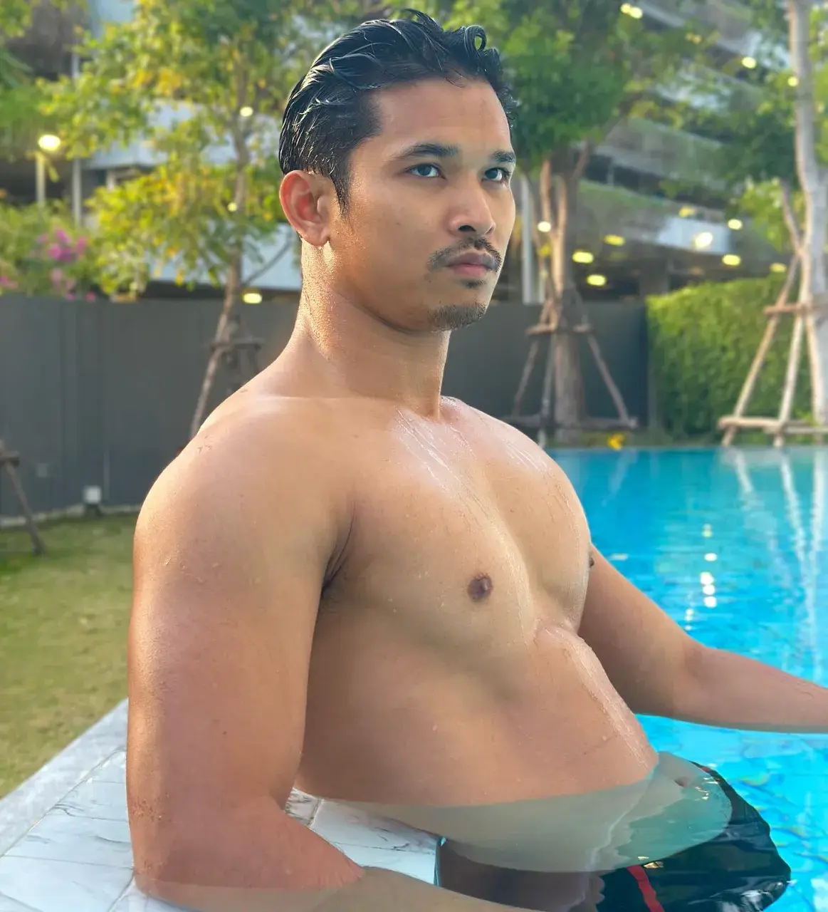 คลั่งรักผัวจ๋าาาาา
