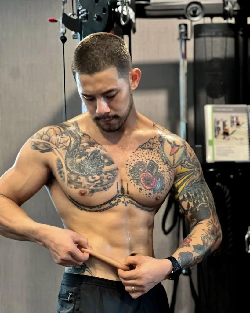 หลงรอยสักว่ะ