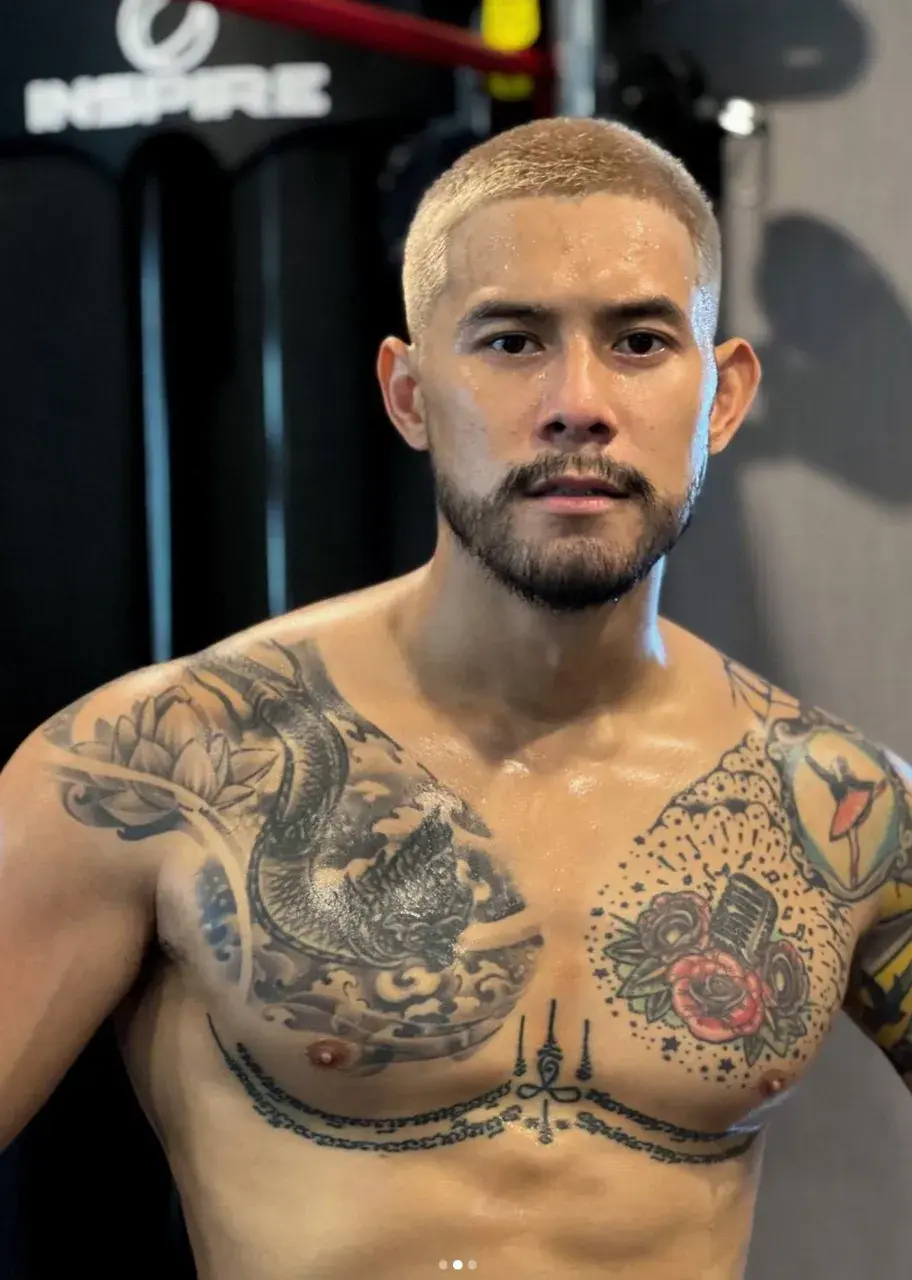 หลงทรงแด๊ดดด