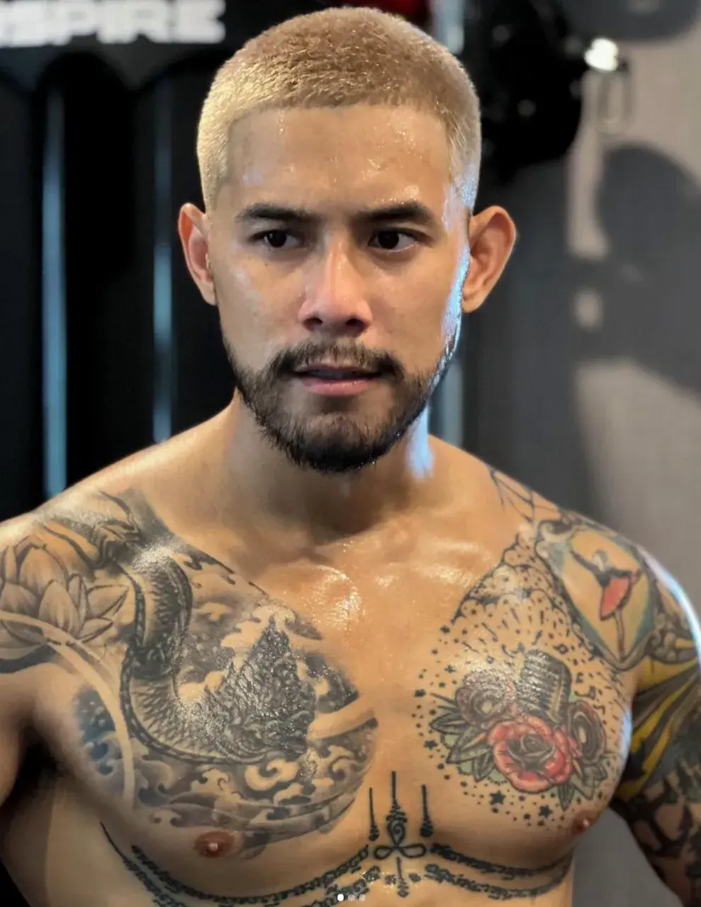 หลงทรงแด๊ดดด