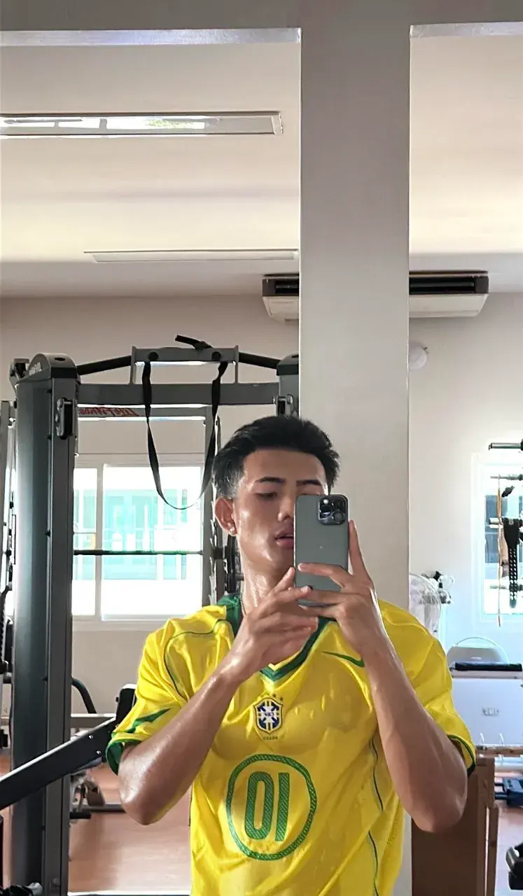 อยากเลียเชตนี้