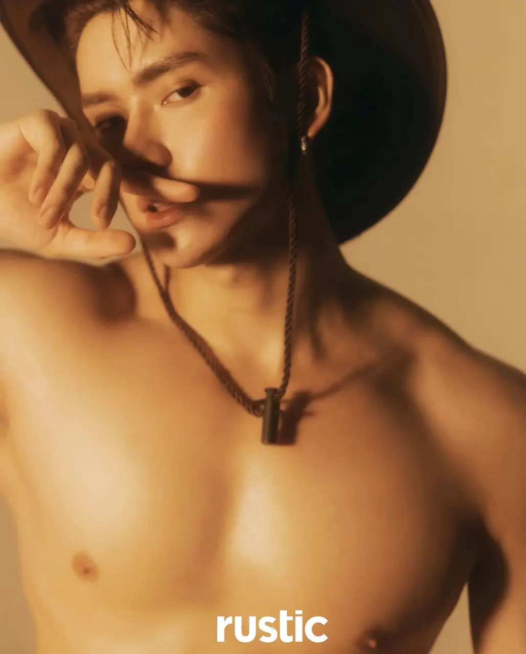 Cool and cute guy : 𝑱𝑬𝑭𝑭𝒀 ( 제프 )