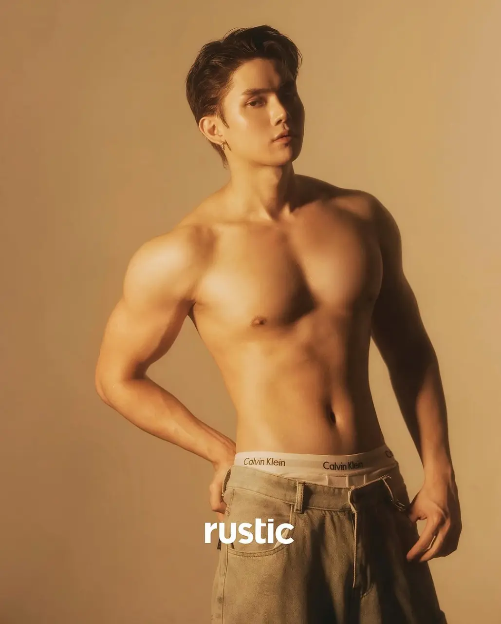 Cool and cute guy : 𝑱𝑬𝑭𝑭𝒀 ( 제프 )