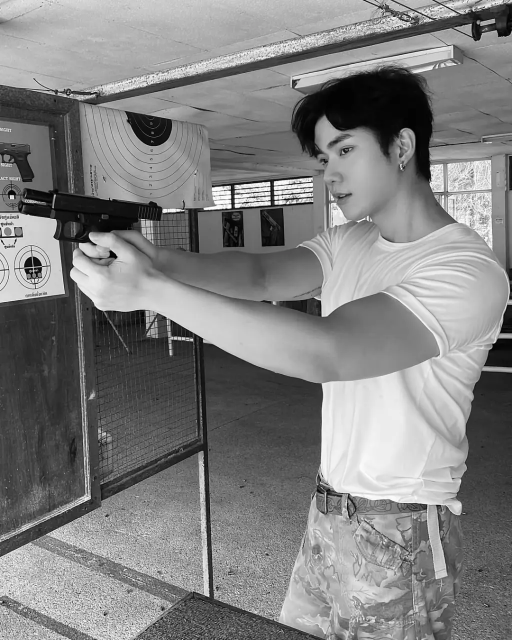 Cool and cute guy : 𝑱𝑬𝑭𝑭𝒀 ( 제프 )