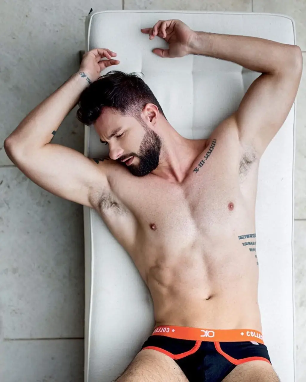 Cool GUY : VICTOR SANTOS
