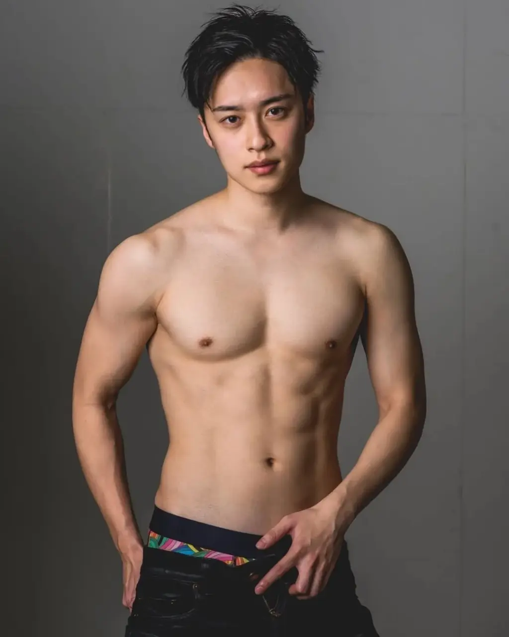 Model and gay porn actor : Ryo Kanzaki
