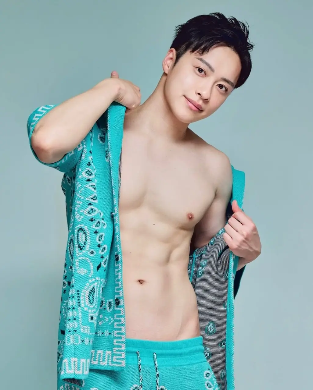 Model and gay porn actor : Ryo Kanzaki