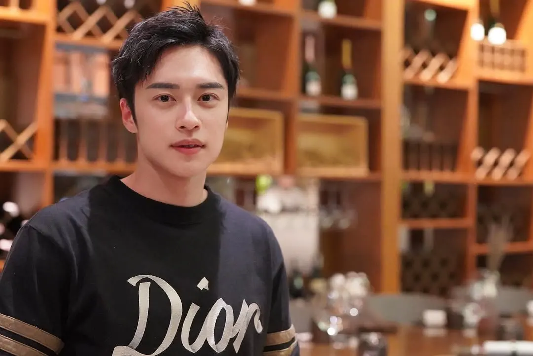 Model and gay porn actor : Ryo Kanzaki