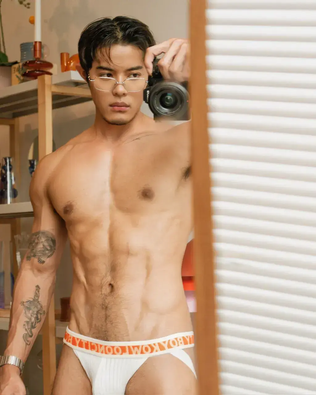 Cool GUY : Adisak Wongwaikankha