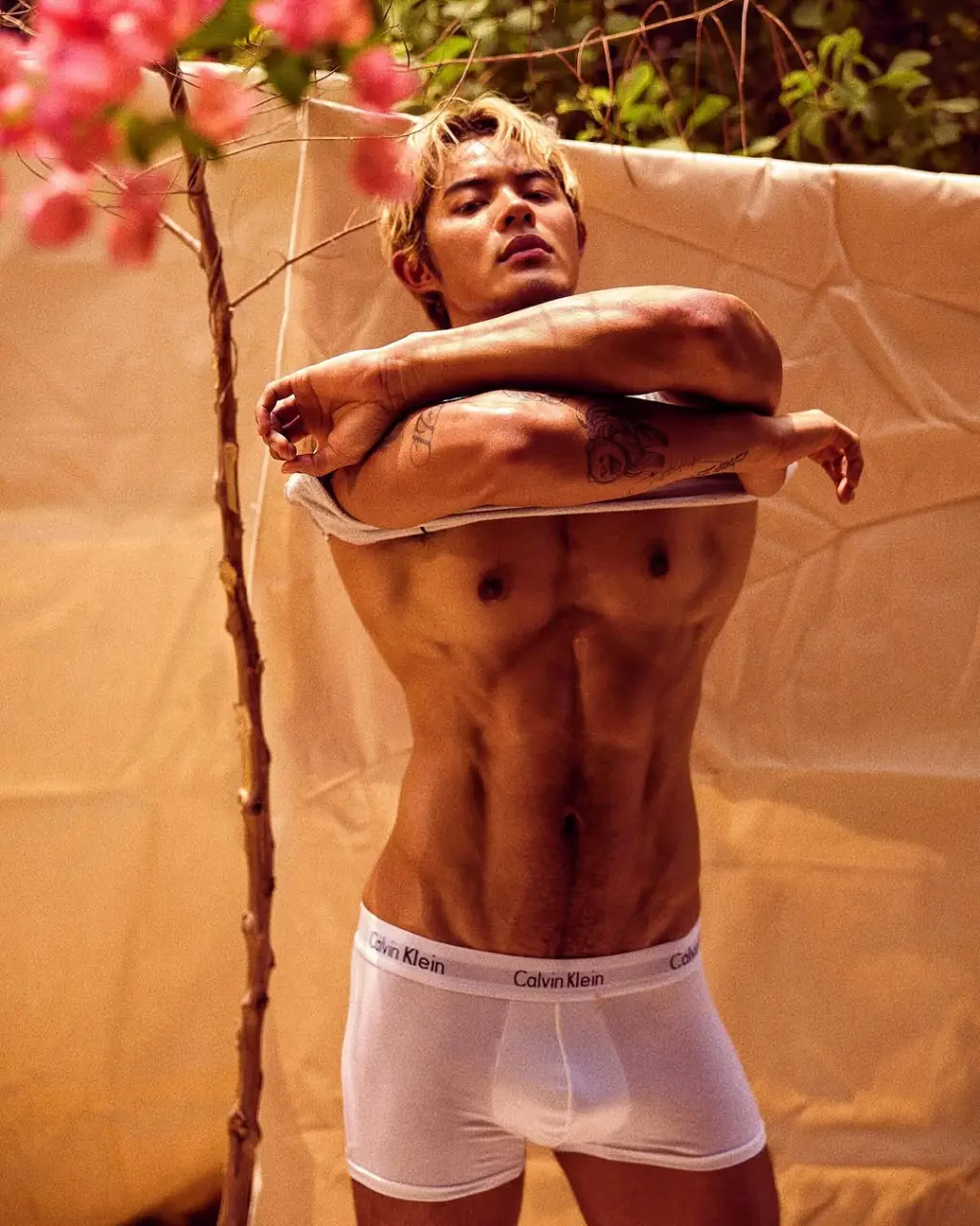 Cool GUY : Adisak Wongwaikankha