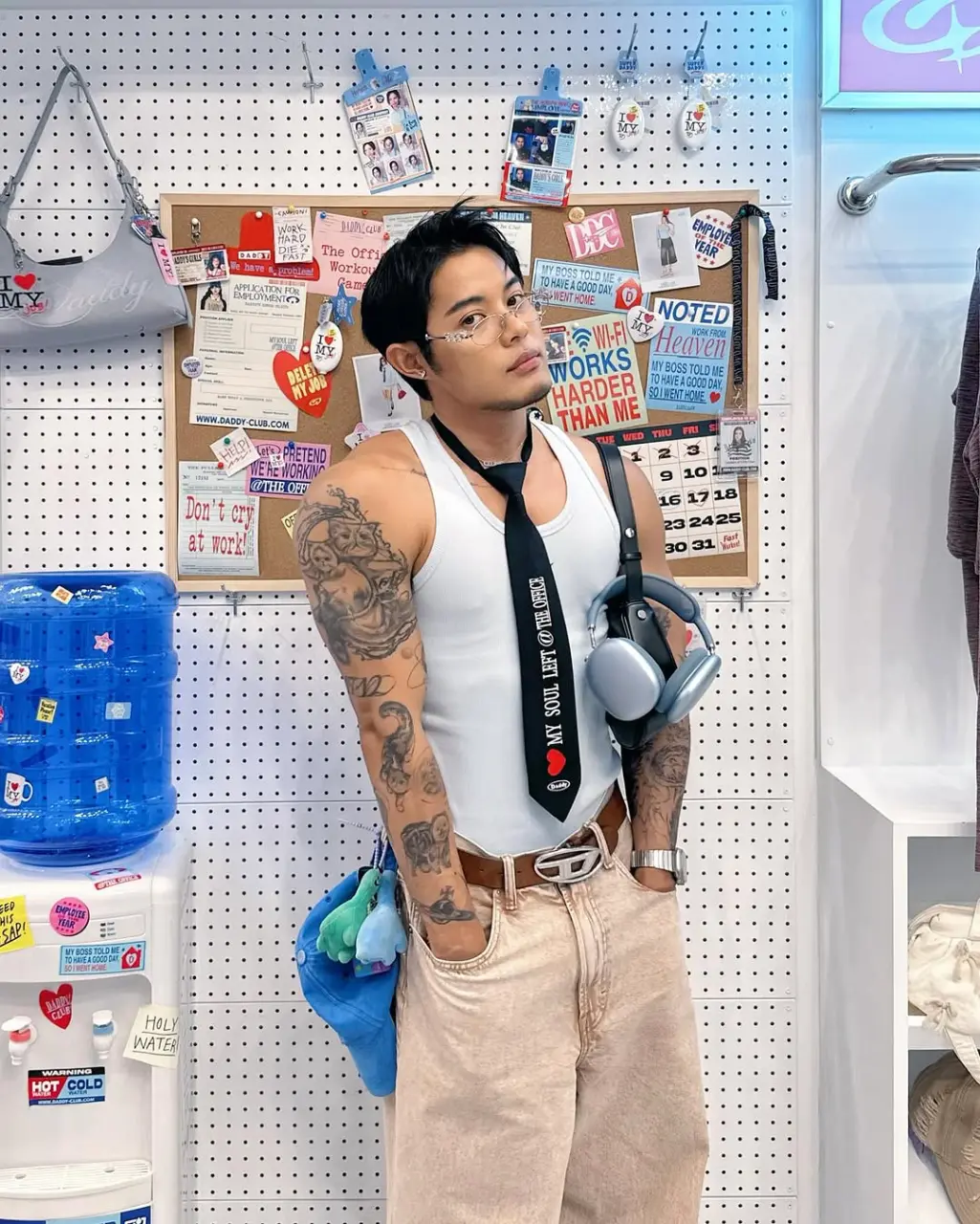 Cool GUY : Adisak Wongwaikankha