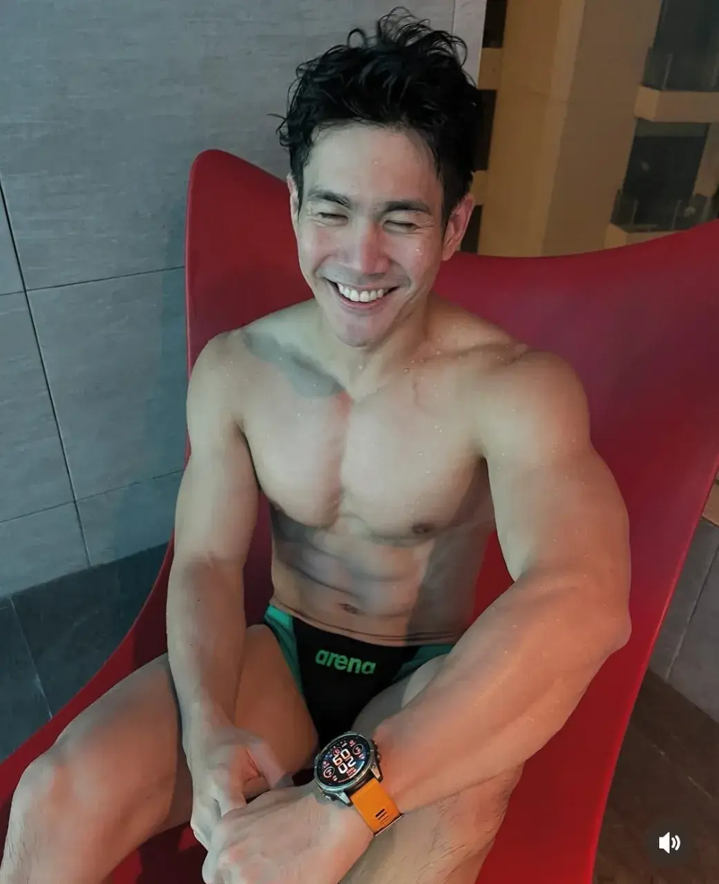 ลุค-เข้มๆ001