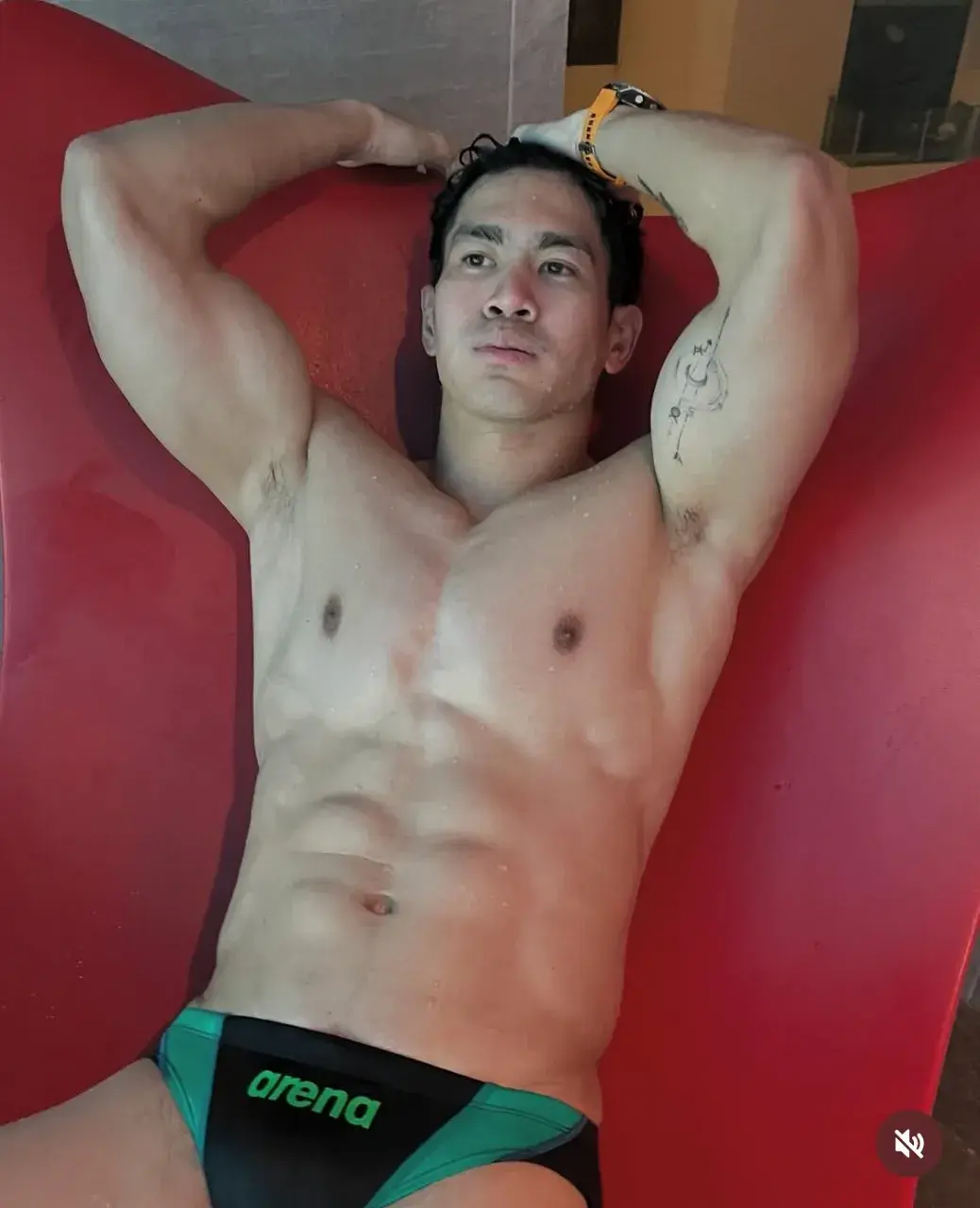 ลุค-เข้มๆ001