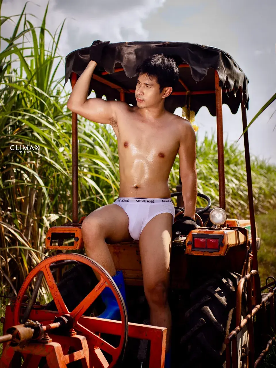ผช.กับรักแร้ที่ทรงเสน่ห์