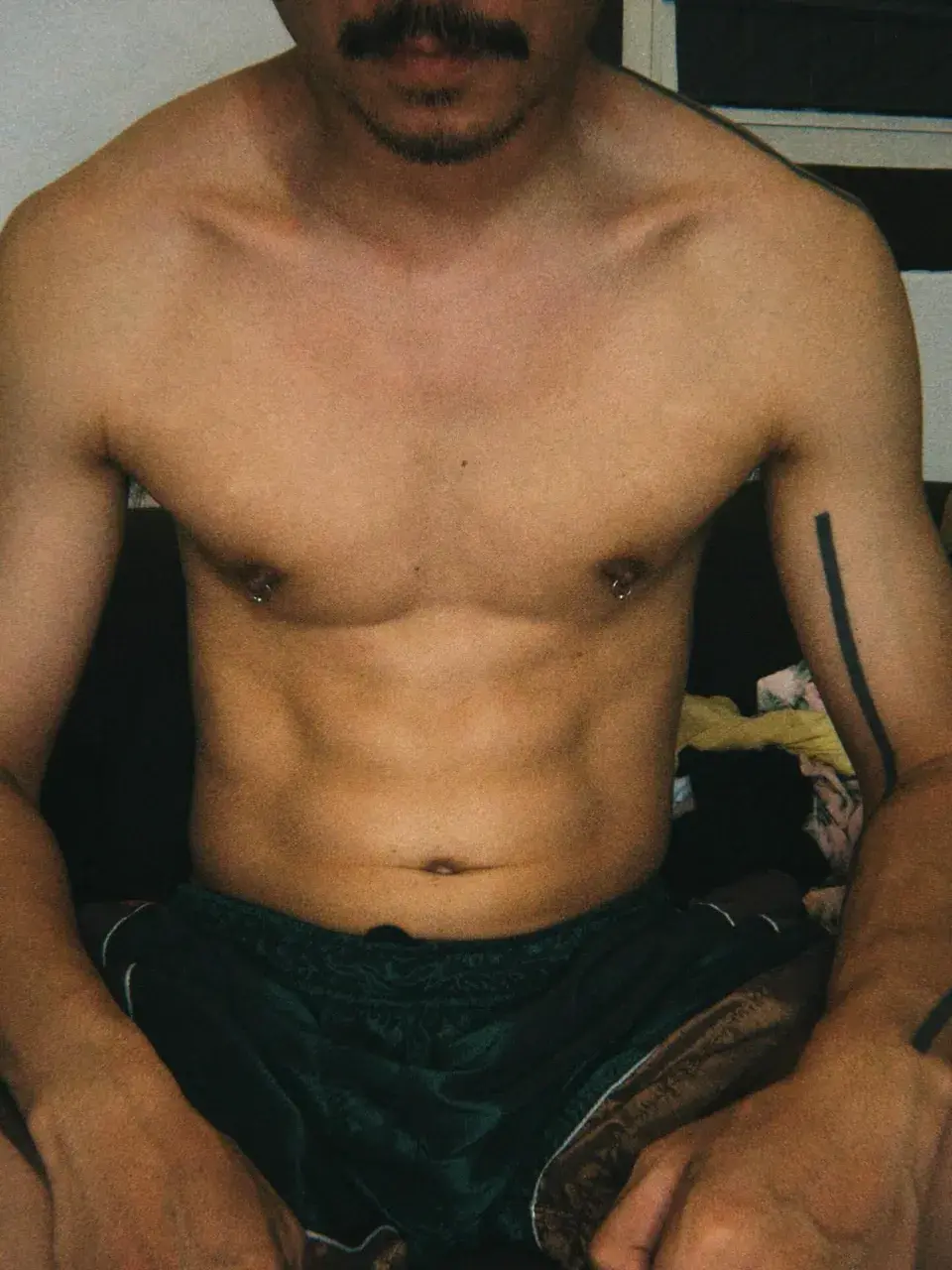 ตกหลุมสวาท