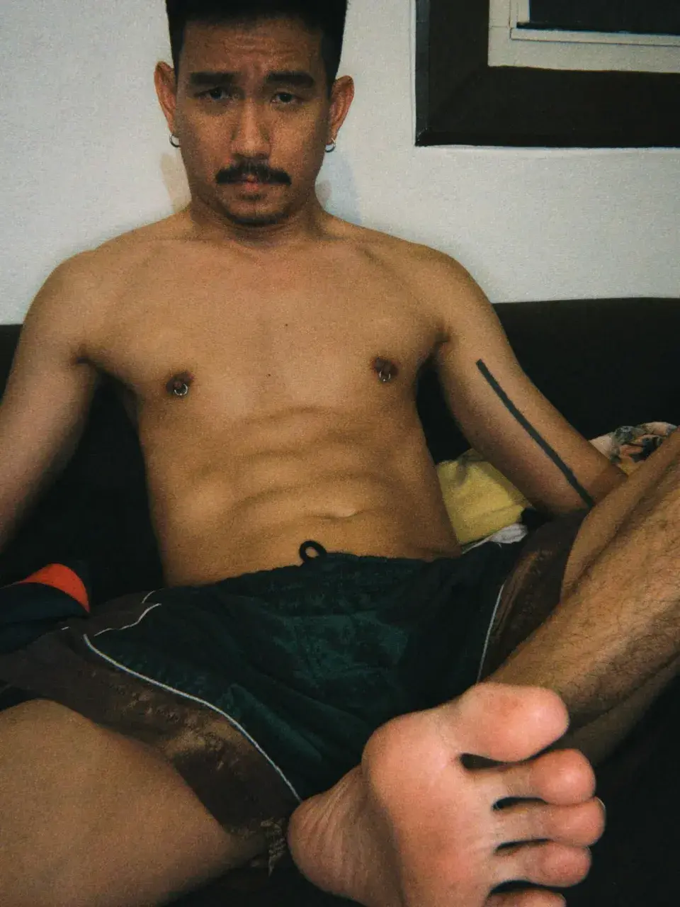 ตกหลุมสวาท