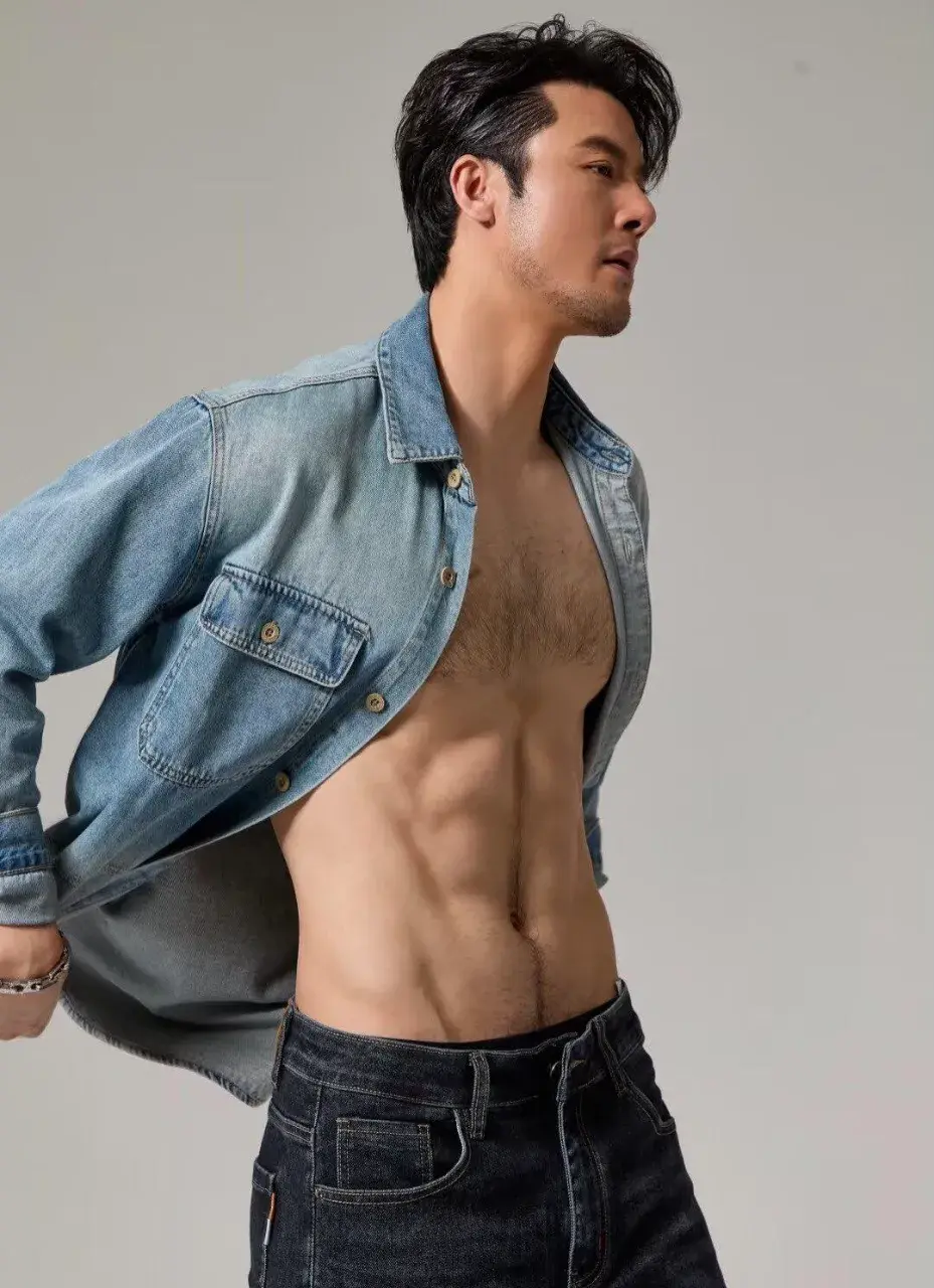 หนุ่มน่ากอด