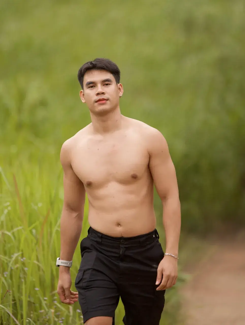 ยอมเธอยอมทนเจ็บ