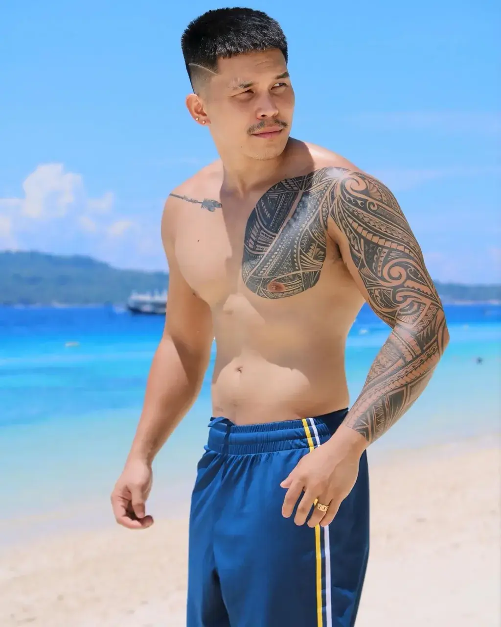 ยอมเธอยอมทนเจ็บ