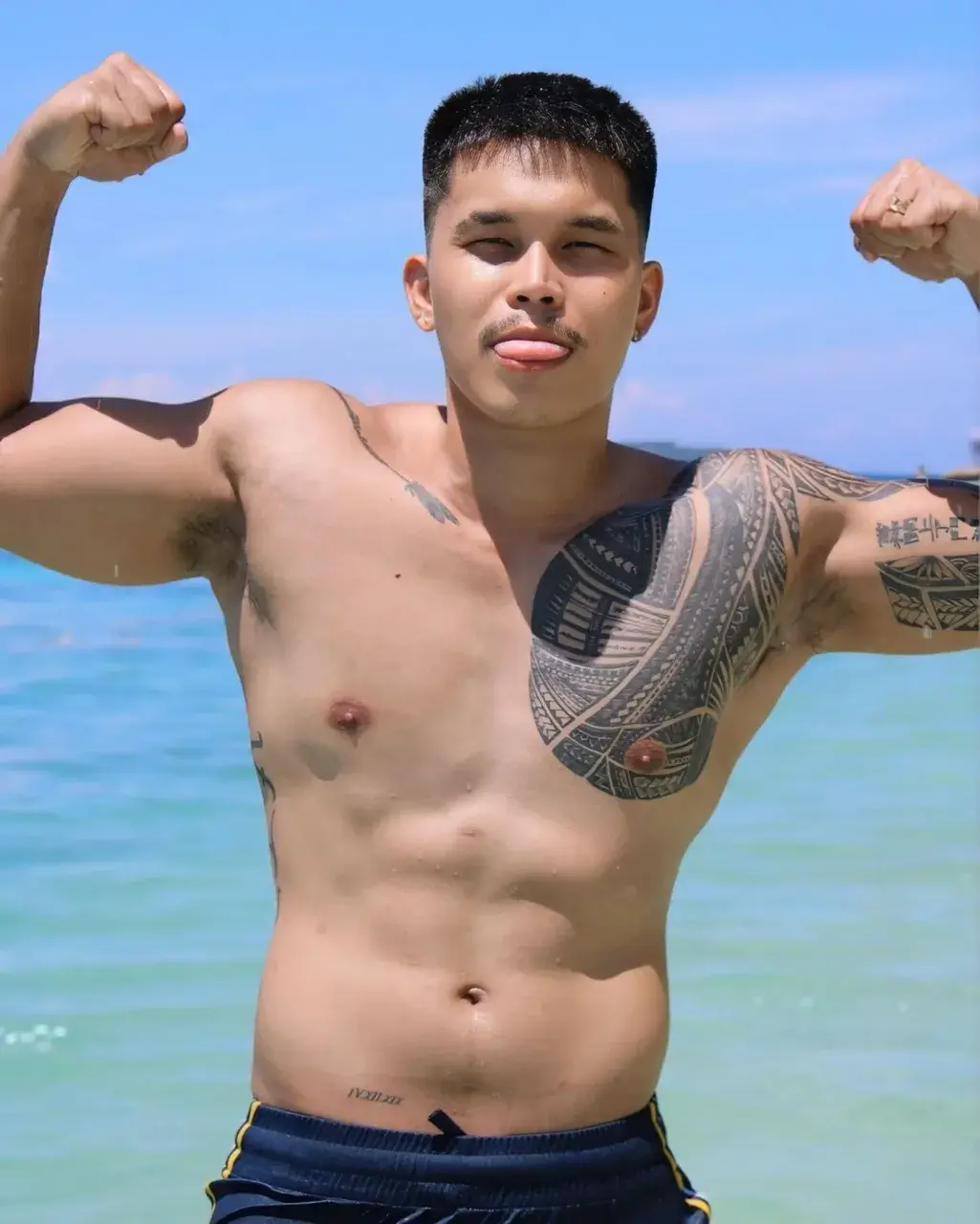 ยอมเธอยอมทนเจ็บ