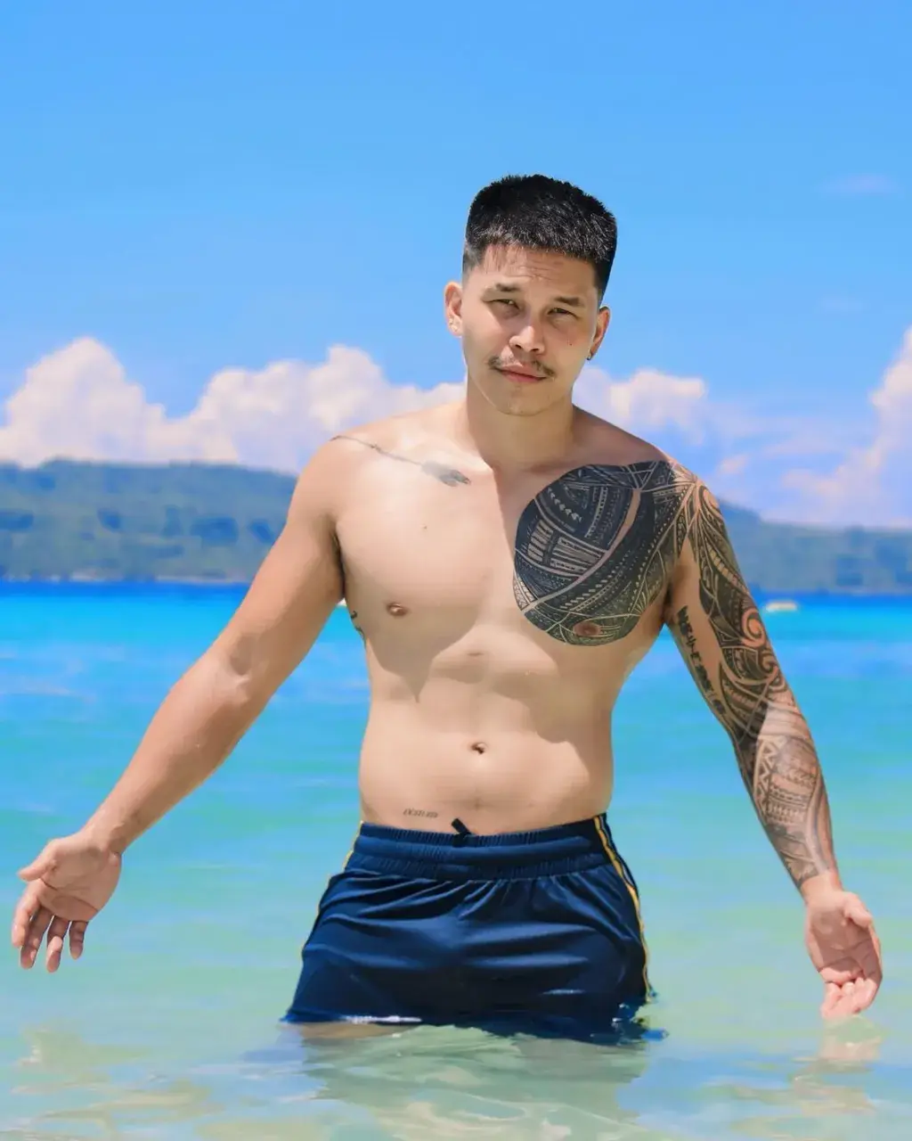 ยอมเธอยอมทนเจ็บ